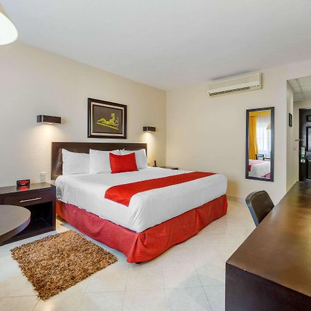 Quality Inn Tuxtla Gutiérrez Buitenkant foto