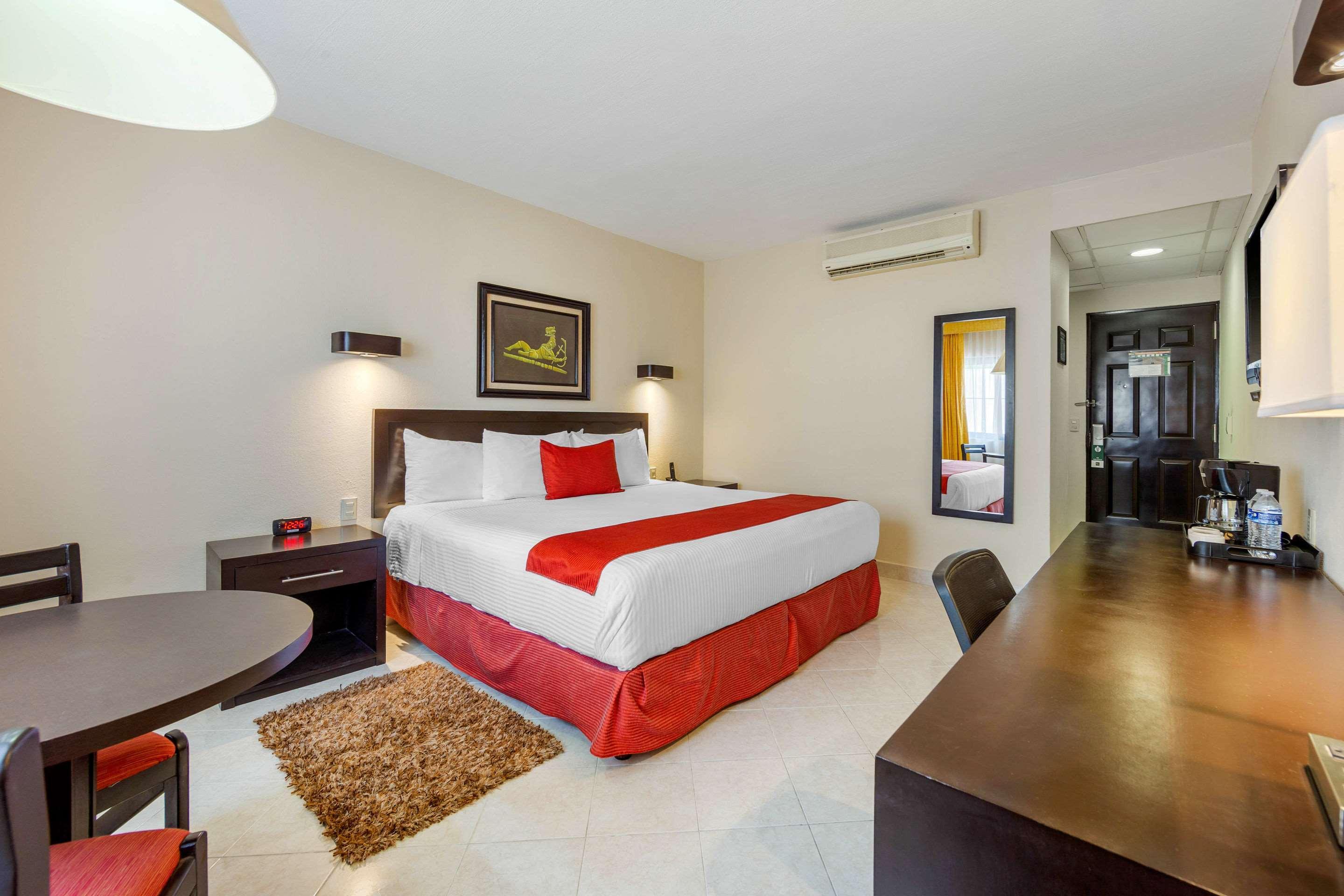 Quality Inn Tuxtla Gutiérrez Buitenkant foto