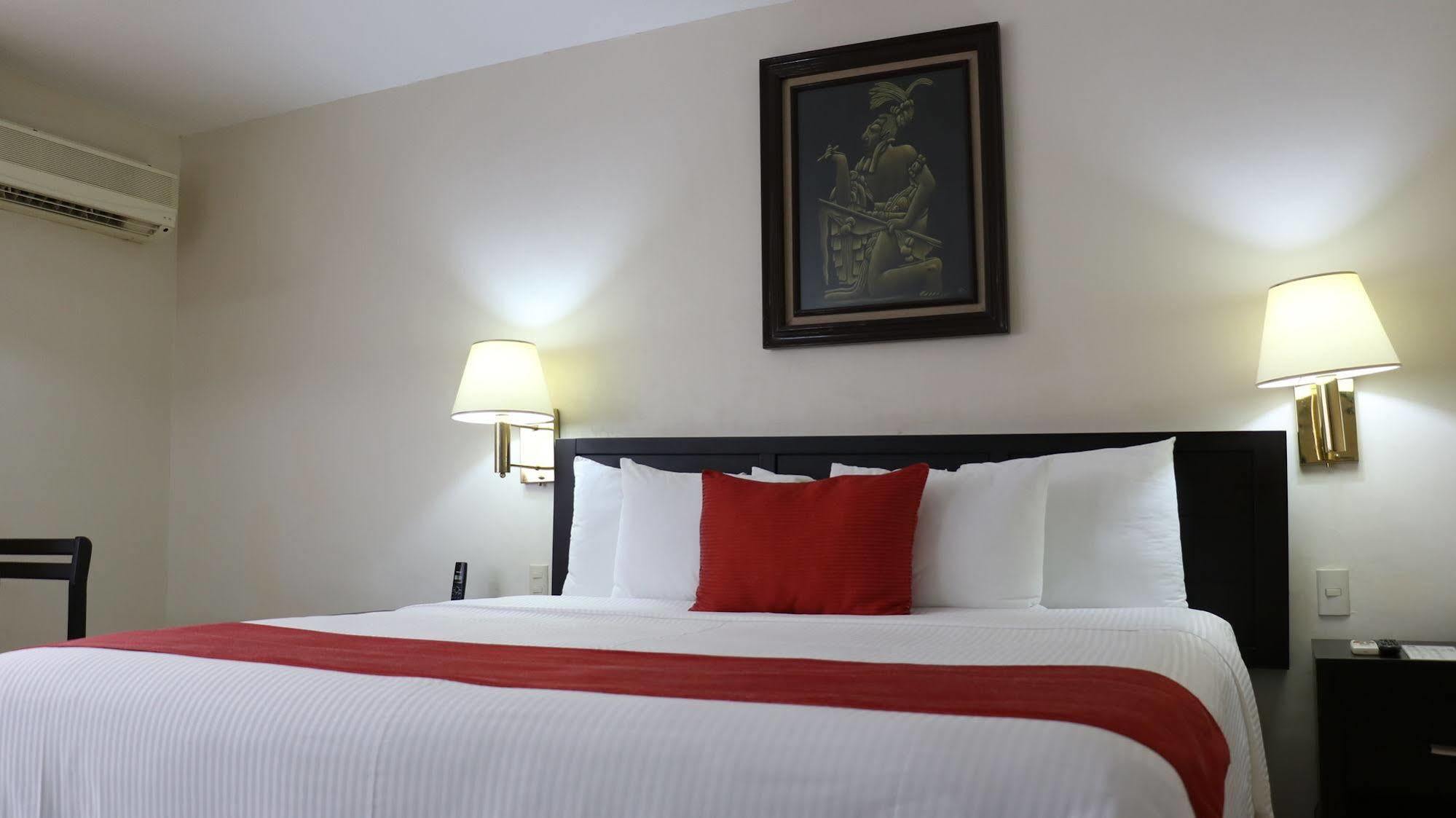 Quality Inn Tuxtla Gutiérrez Buitenkant foto