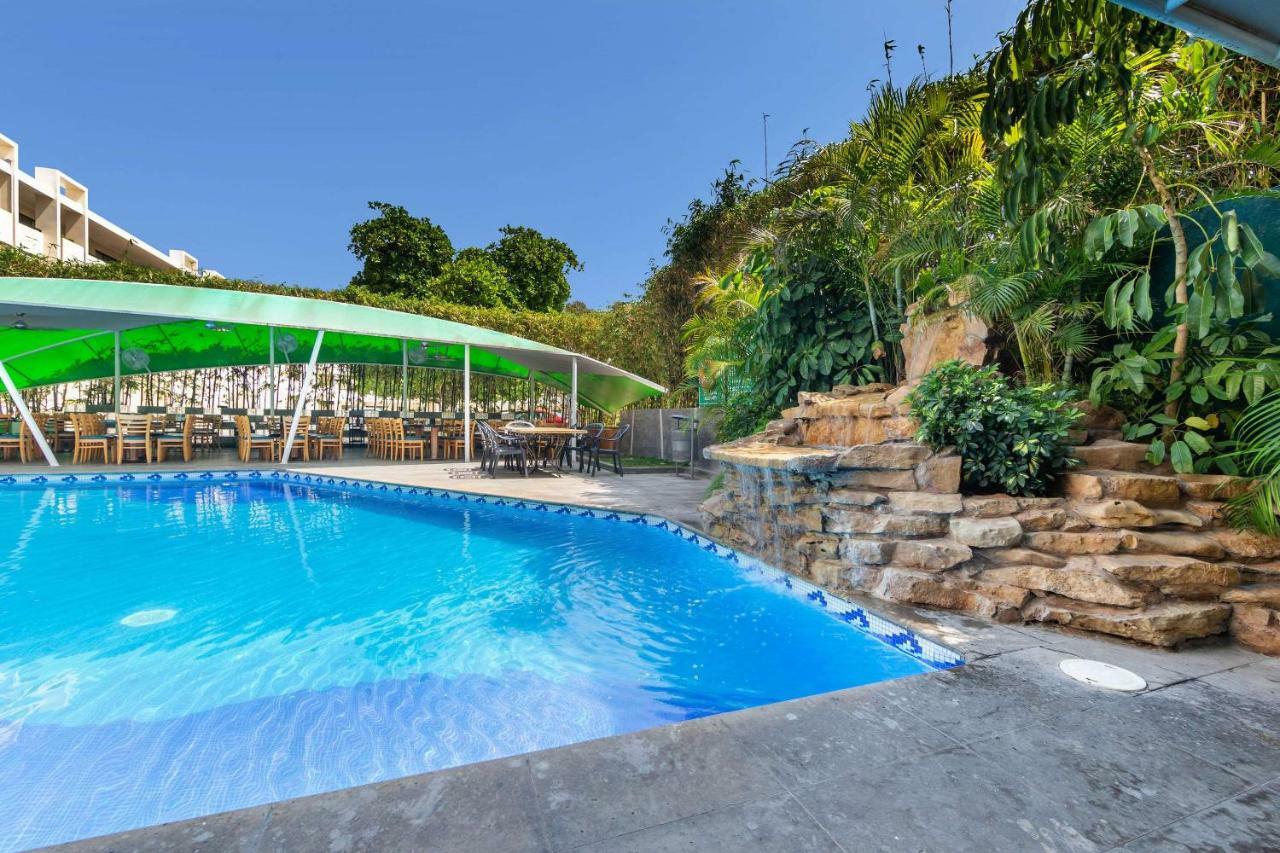 Quality Inn Tuxtla Gutiérrez Buitenkant foto