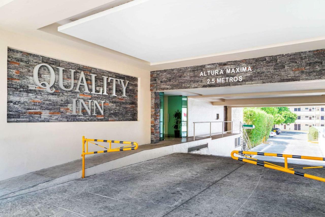 Quality Inn Tuxtla Gutiérrez Buitenkant foto